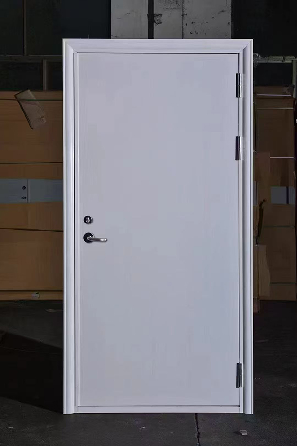 社区活动中心加装华州防火门保障居民安全